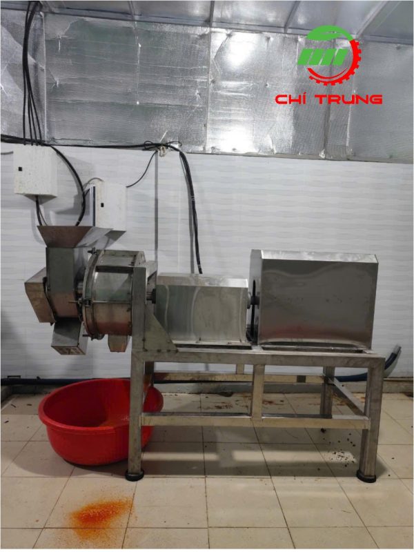 Máy nghiền tương ớt bánh đá trục ngang